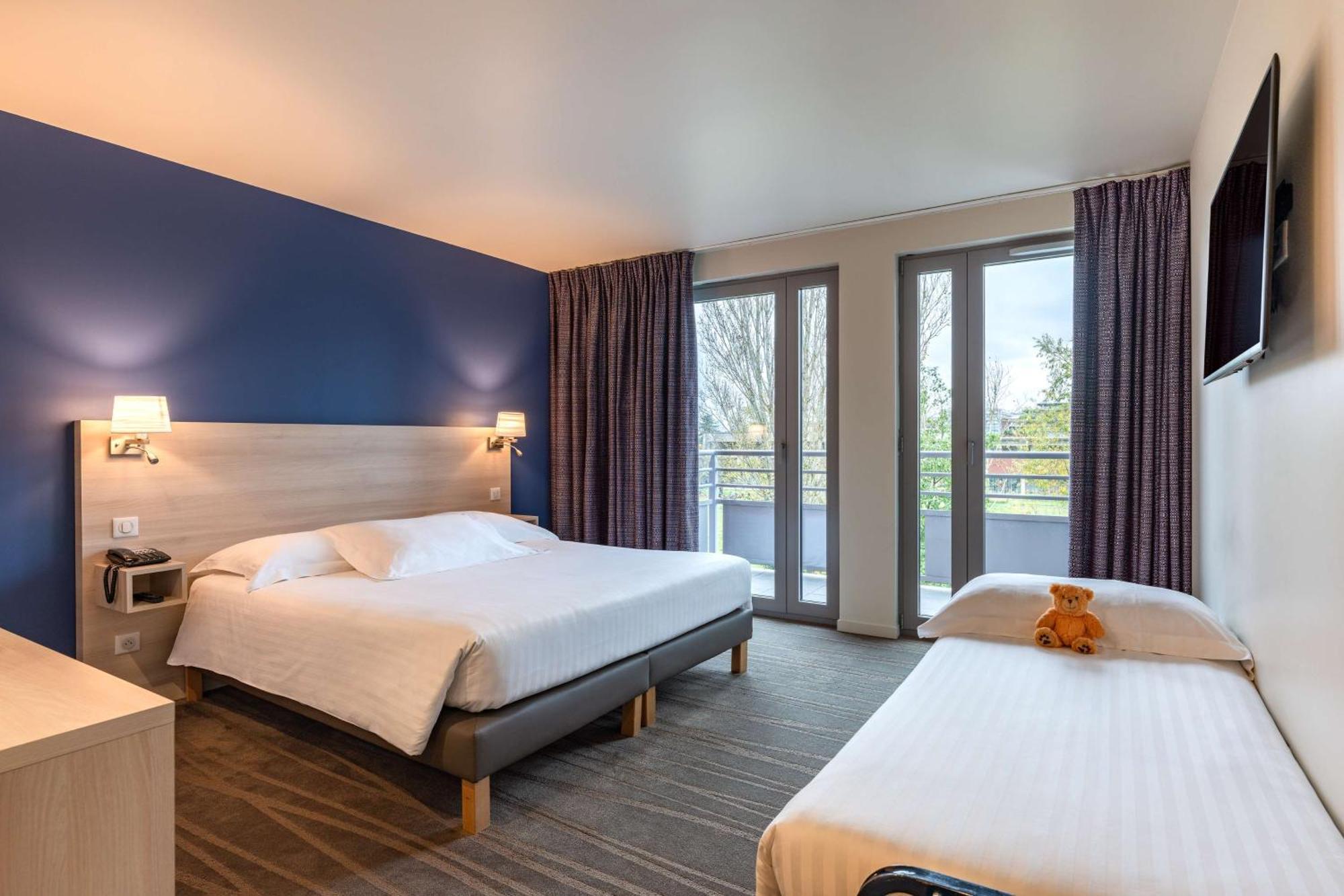 Le Relais De La Malmaison, A Member Of Radisson Individuals Rueil-Malmaison Exterior foto